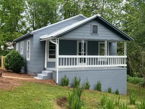 313 Watauga St, Franklin, NC 28734