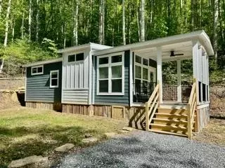 134 Sweet Birch Rd, Franklin, NC 28734