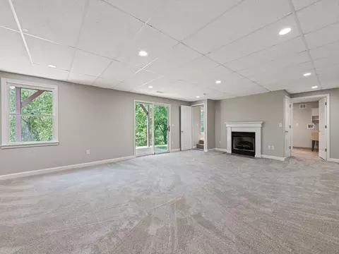 Living - 86 Arcadia Lake Dr, Clyde, NC 28721 photo 7 of 7