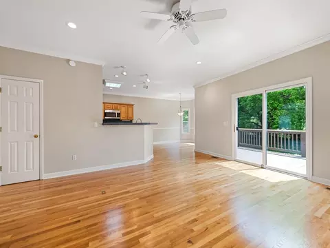 Living - 86 Arcadia Lake Dr, Clyde, NC 28721 photo 4 of 7