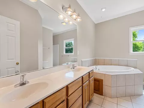 Bath - 86 Arcadia Lake Dr, Clyde, NC 28721 photo 1 of 3