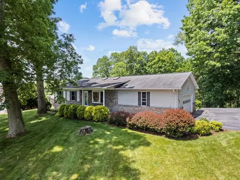 191 Sunset Hts, Canton, NC 28716