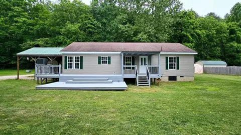 826 Mashburn White Rd, Franklin, NC 28734