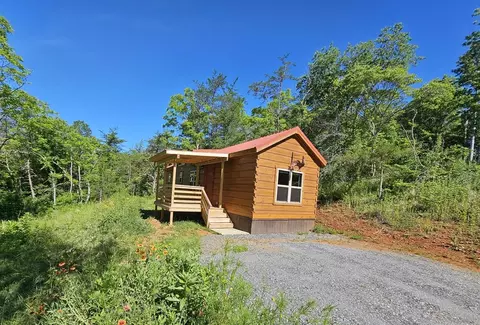 60 Granity Ln, Franklin, NC 28734