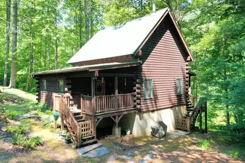 107 Cabin Rdg, Cullowhee, NC 28723 photo 1