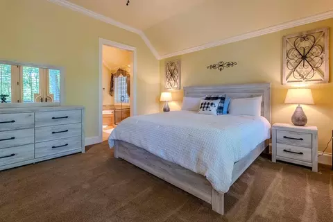 Bedroom - 1762 Garnet Ridge Rd, Sylva, NC 28779 photo 2 of 7
