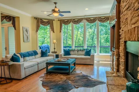 Living - 1762 Garnet Ridge Rd, Sylva, NC 28779 photo 1 of 5