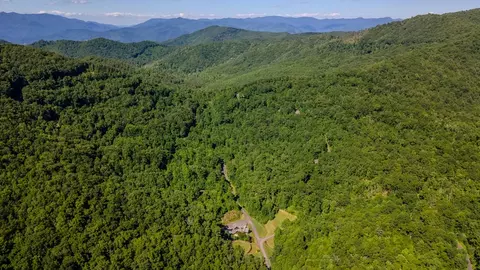 View/Area - 1762 Garnet Ridge Rd, Sylva, NC 28779 photo 2 of 3