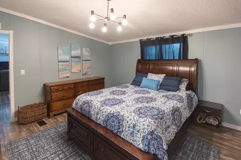 Bedroom - 905 Wake Robin, Cullowhee, NC 28723 photo 2 of 8