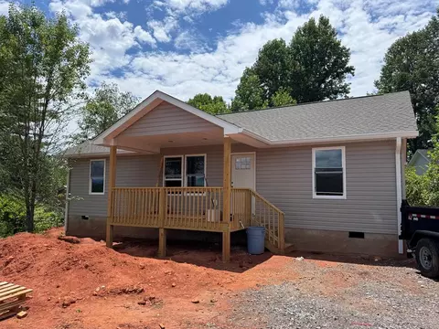 300 Gaston St, Franklin, NC 28734