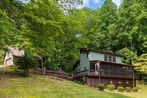 194 Little Cove Rd, Sylva, NC 28779