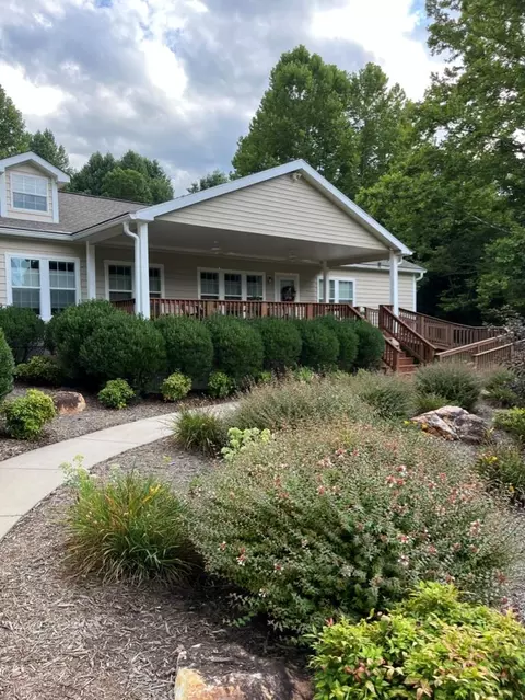 212 S Country Clb, Cullowhee, NC 28723