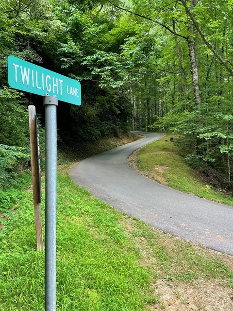 217 Twilight Ln, Sylva, NC 28779 photo 12