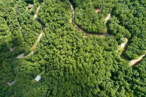 H6/h14 Platinum Road, Tuckasegee, NC 28783
