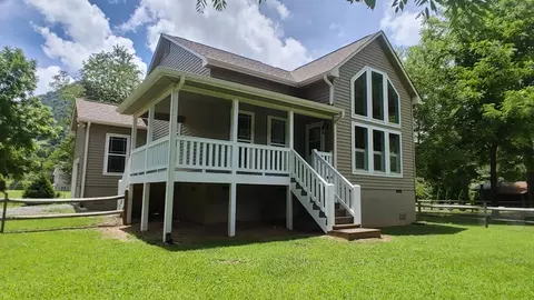 283 Bugle Boy Dr, Cullowhee, NC 28723