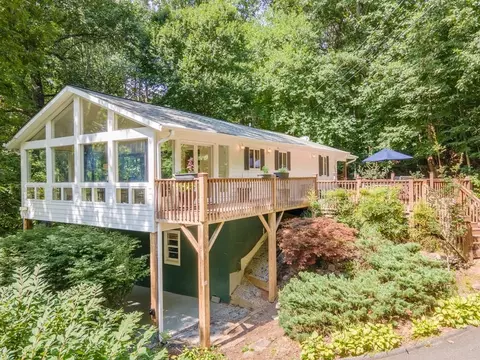 67 Kingwood Cir, Franklin, NC 28734
