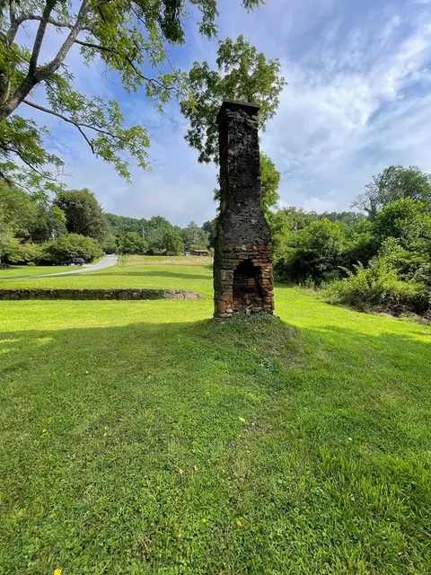 940 Monteith Br, Sylva, NC 28779
