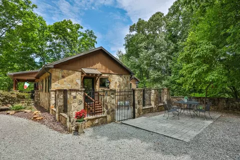 Exterior - 162 Genes Rd, Franklin, NC 28734 photo 11 of 29