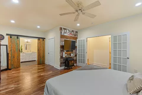 Bedroom - 162 Genes Rd, Franklin, NC 28734 photo 3 of 9