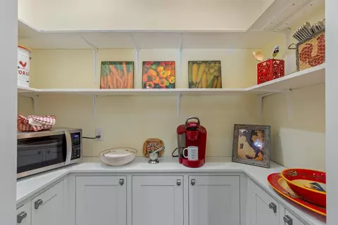 Kitchen - 162 Genes Rd, Franklin, NC 28734 photo 6 of 8
