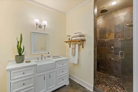 Bath - 162 Genes Rd, Franklin, NC 28734 photo 1 of 7