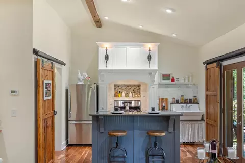 Kitchen - 162 Genes Rd, Franklin, NC 28734 photo 4 of 8