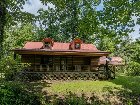 222 Tradition Ln, Whittier, NC 28789