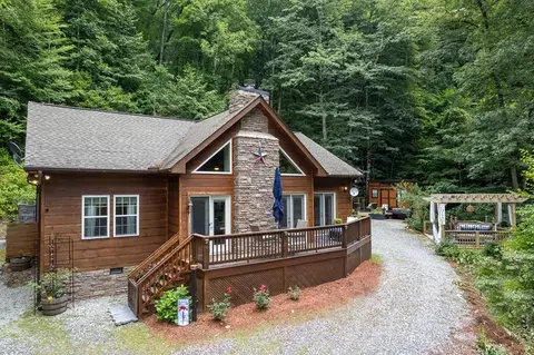 104 Equestrian Dr, Bryson City, NC 28713