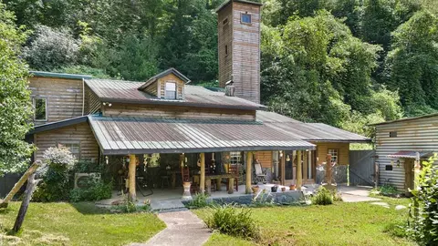 10288 Lower Alarka, Bryson City, NC 28713