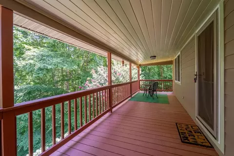 Exterior - 110 Glenn Cabe Rd, Sylva, NC 28779 photo 10 of 14