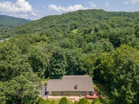 View/Area - 110 Glenn Cabe Rd, Sylva, NC 28779 photo 3 of 4