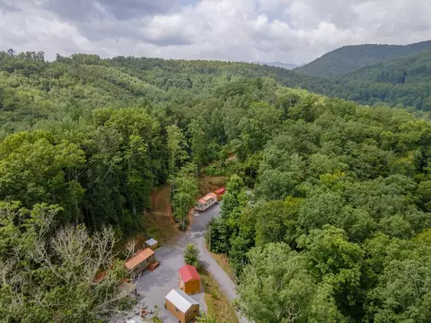 View/Area - 187 Glade Dr, Sylva, NC 28779 photo 10 of 12
