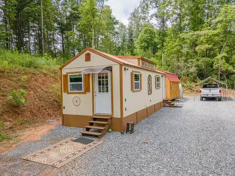 Exterior - 187 Glade Dr, Sylva, NC 28779 photo 10 of 30