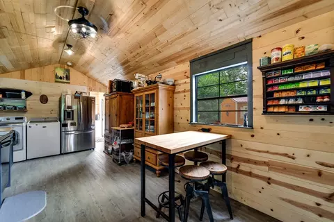 Kitchen - 187 Glade Dr, Sylva, NC 28779 photo 6 of 8