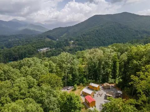 View/Area - 187 Glade Dr, Sylva, NC 28779 photo 8 of 12