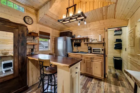 Kitchen - 187 Glade Dr, Sylva, NC 28779 photo 1 of 8