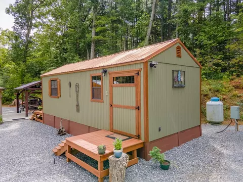 Exterior - 187 Glade Dr, Sylva, NC 28779 photo 16 of 30