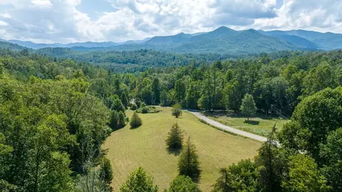 0 Queen Branch Rd, Franklin, NC 28734