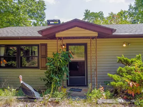 451 Grannys Knob, Franklin, NC 28734