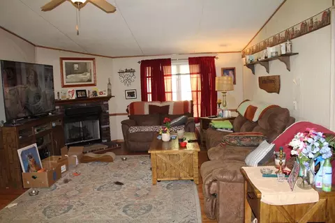 Living - 4 Twins Ln, Sylva, NC 28779 photo 1 of 3