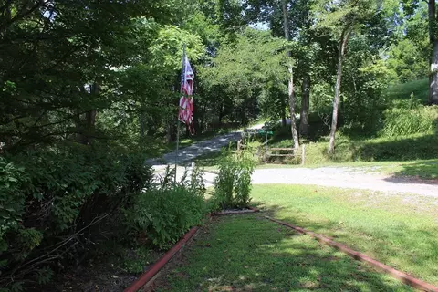 Exterior - 4 Twins Ln, Sylva, NC 28779 photo 3 of 16