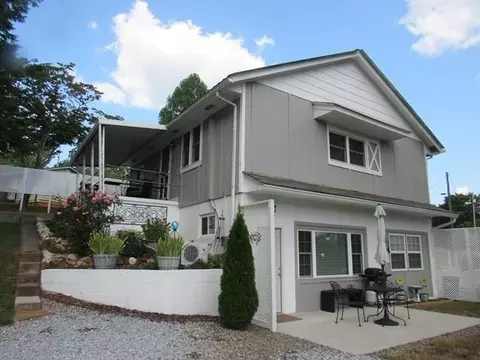 35 37 Green Rd, Franklin, NC 28734