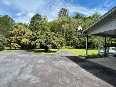 Exterior - 258 Hidden Valley Rd, Sylva, NC 28779 photo 6 of 8