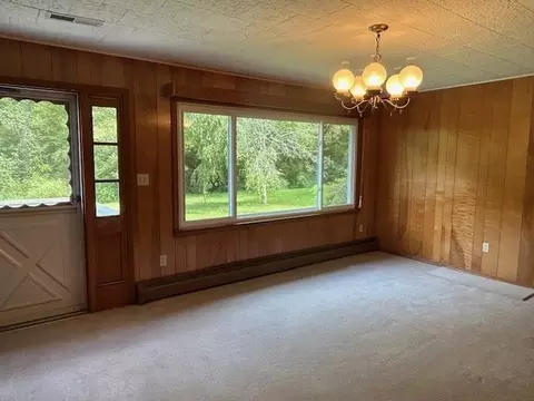 Living - 258 Hidden Valley Rd, Sylva, NC 28779 photo 5 of 7