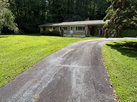 Exterior - 258 Hidden Valley Rd, Sylva, NC 28779 photo 1 of 8