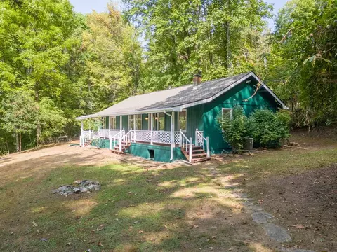 190 Folklore, Whittier, NC 28789