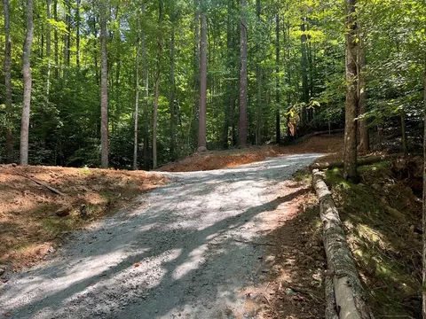 00 Lot 4 Broken Antler Trl, Franklin, NC 28734