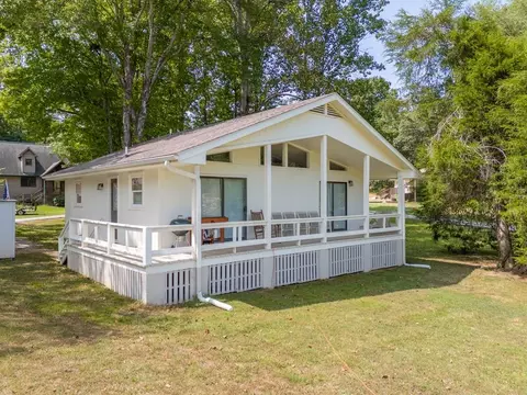 96 Cullasaja Cir, Franklin, NC 28734