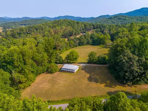 Other - 30 Gregory Rd, Franklin, NC 28734 photo 6 of 10
