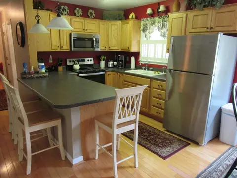 Kitchen - 30 Gregory Rd, Franklin, NC 28734 photo 2 of 3